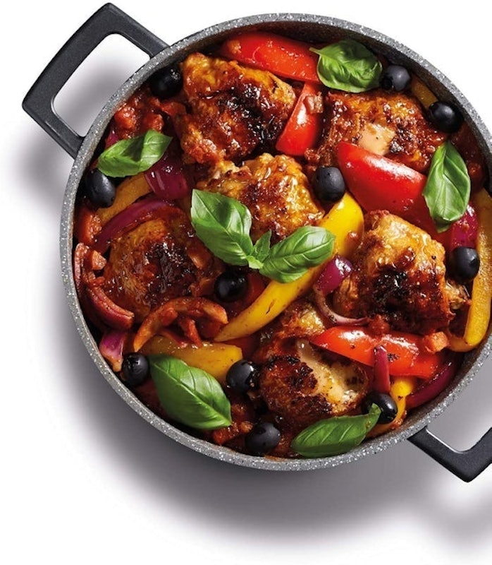 Lightweight Casserole Dish With Lid 3