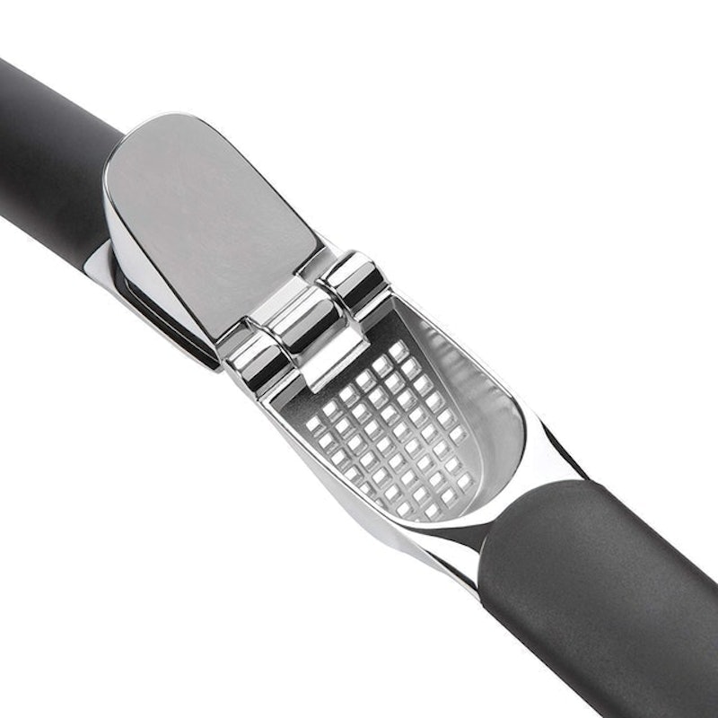 Good Grips Garlic Crusher 2
