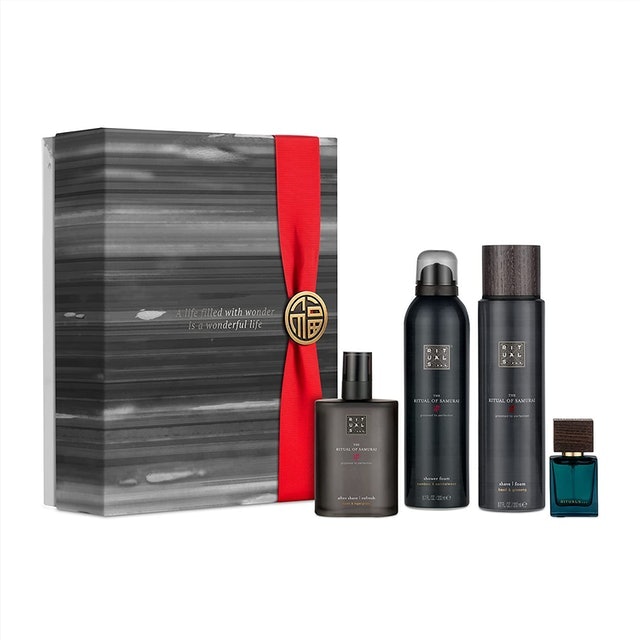 10 Best Valentine Gifts for Men UK | AirPods Pro BrewDog and Ralph Lauren 3