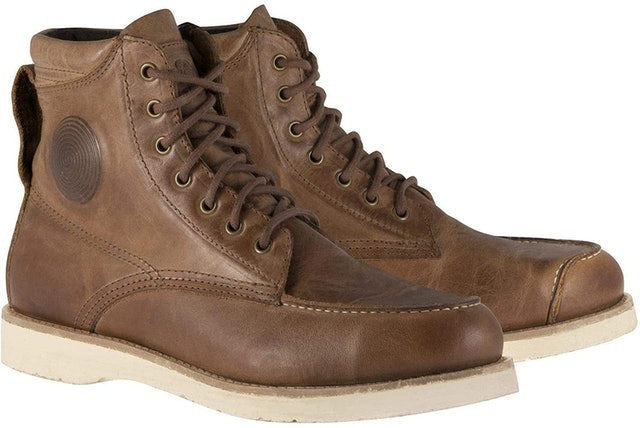 10 Best Motorcycle Boots UK 2024 | Alpinestars, Sidi and More 2