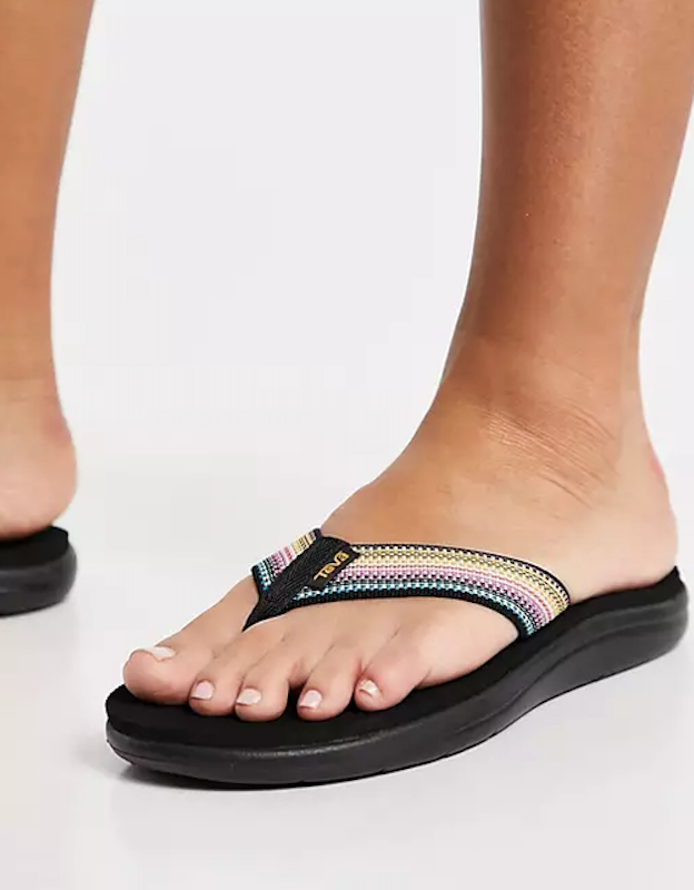Voya Flip Bar Flip Flops 1