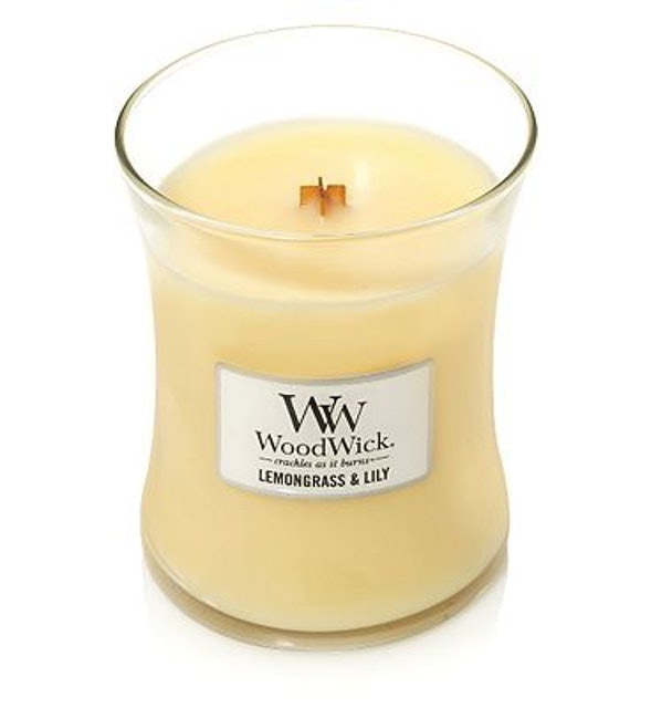10 Best Woodwick Candles UK 2024 | Cozy Cabin, Linen and More 5