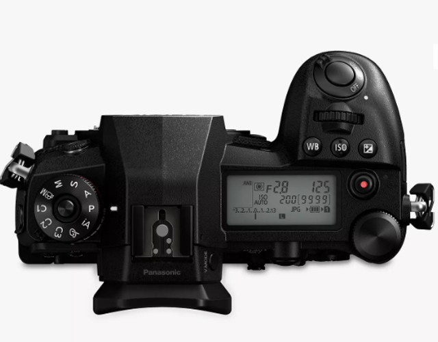 Lumix DC-G9 Compact System Camera 3