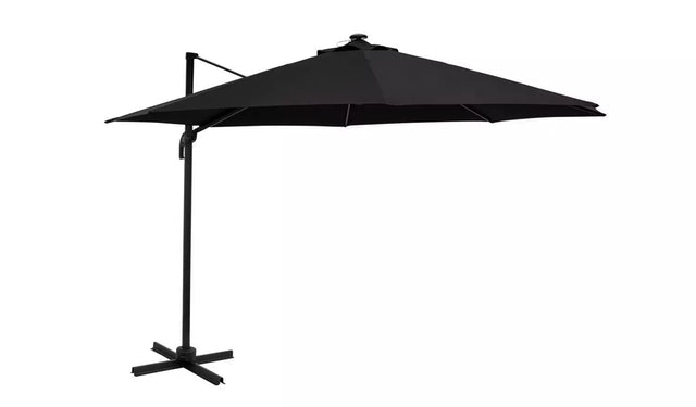 10 Best Cantilever Parasols UK 2024 | Charles Bentley, Argos Home and More 3