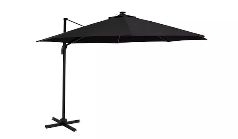 LED Overhanging Parasol 1