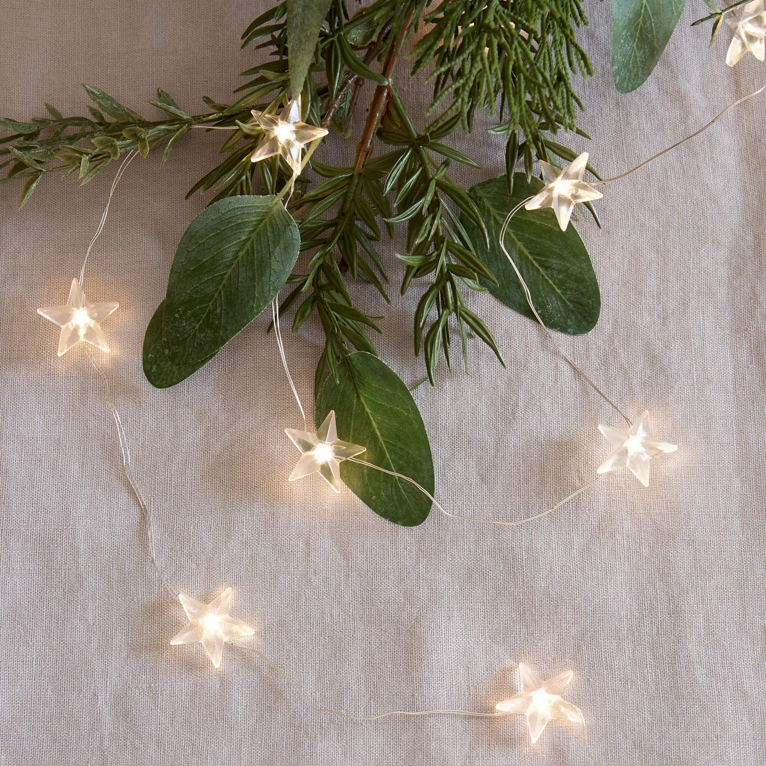 10 Best Fairy Lights for Bedrooms UK 2024 5