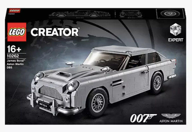 10 Best LEGO Sets for Adults UK 2024 | Star Wars, Harry Potter, and More 4