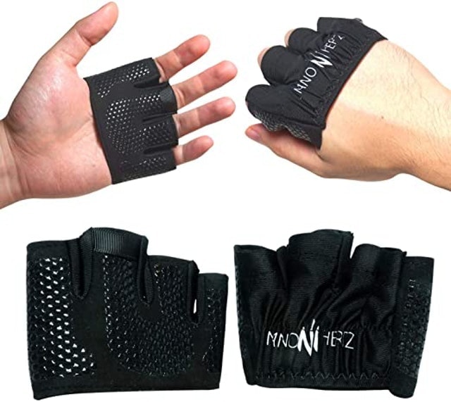 Weightlifting Fitness Gloves 1
