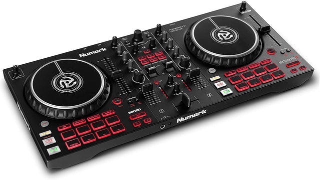 10 Best DJ Controllers UK 2024 | Audio Engineer Reviewed 4