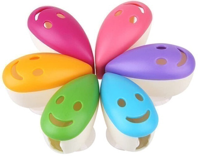 Antibacterial Smiley Face Wall-Mounted Toothbrush Holder  1