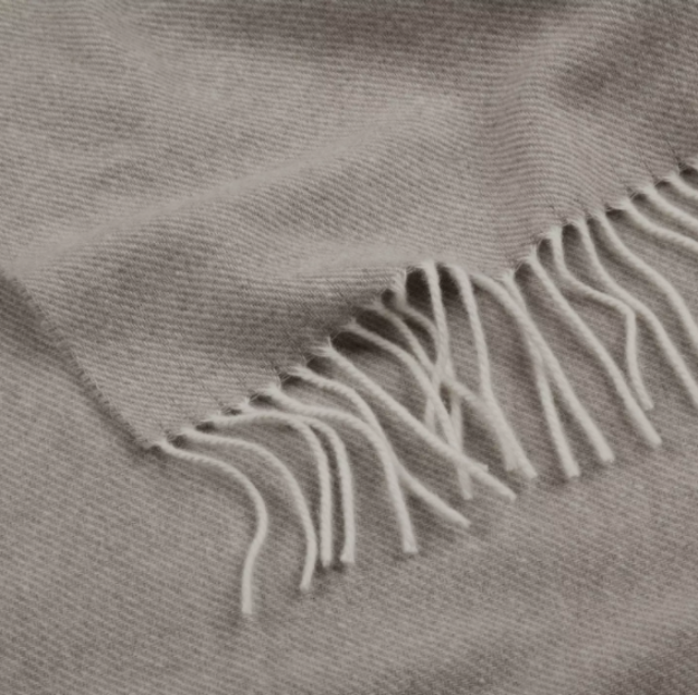 100% Cashmere Throw 2