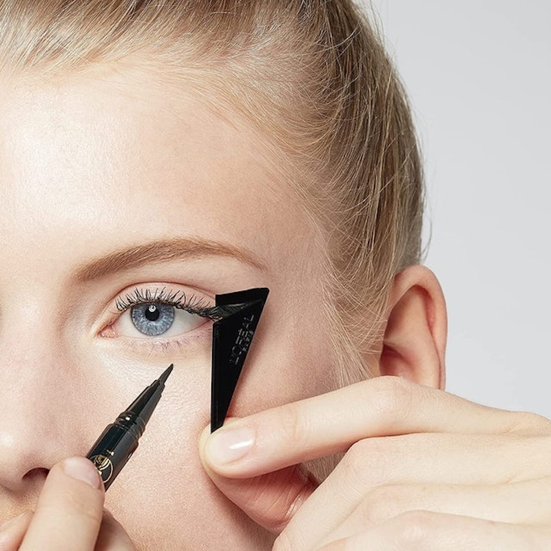 Paris Flash Winged Eyeliner 3