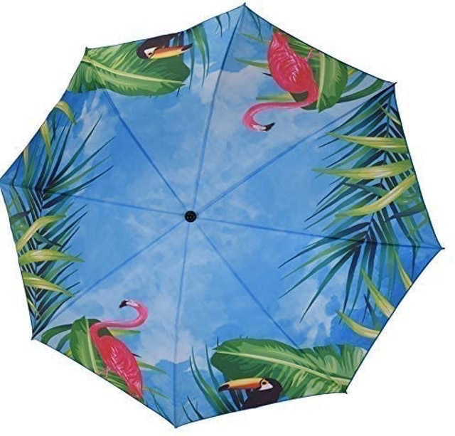 9 Best Beach Umbrellas UK 2024 | Tommy Bahama, Argos and More 3