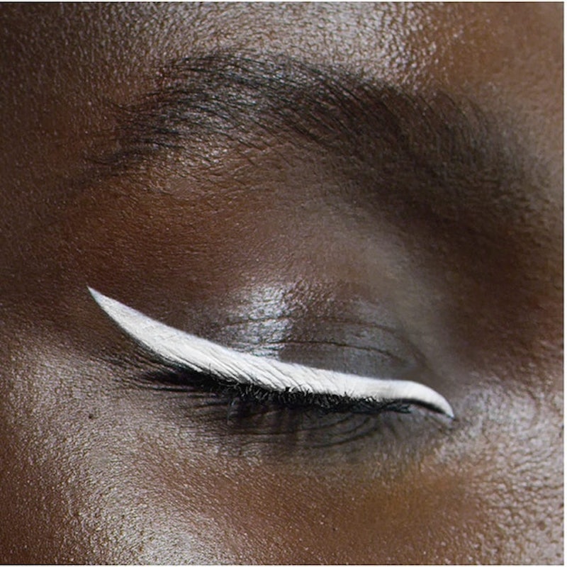 Matte Signature Eyeliner 2