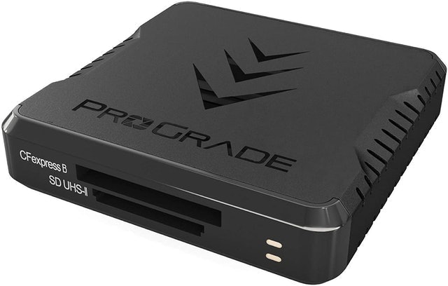 10 Best Memory Card Readers UK 2024 | MicroSD, SD and More 3
