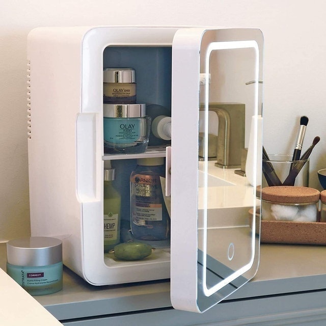 Portable Personal Mini Fridge 2
