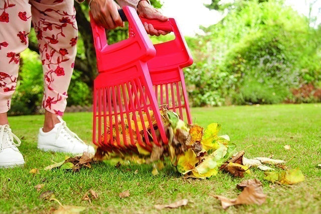 3-in-1 Plastic Rake 4