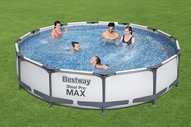 Swimming Pool with Filter Pump 3