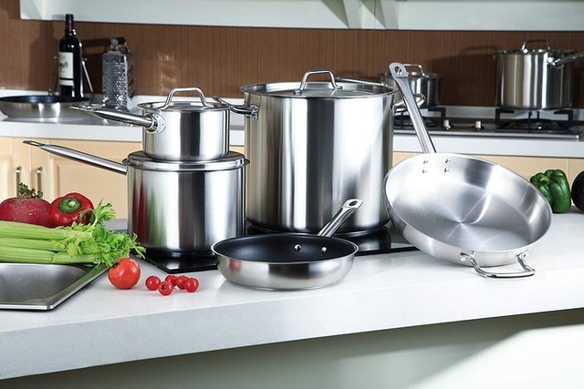 8-Piece Stainless Steel Induction Ready Cookware Set 2