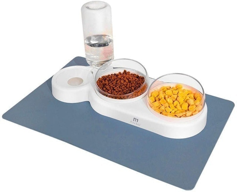 Gravity Water and Double Food Bowls 1