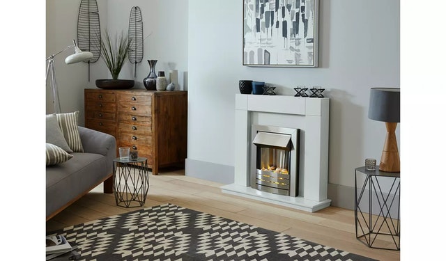 Wyoming 2 kW Electric Fire Suite 3