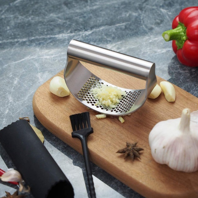 Garlic Press 3