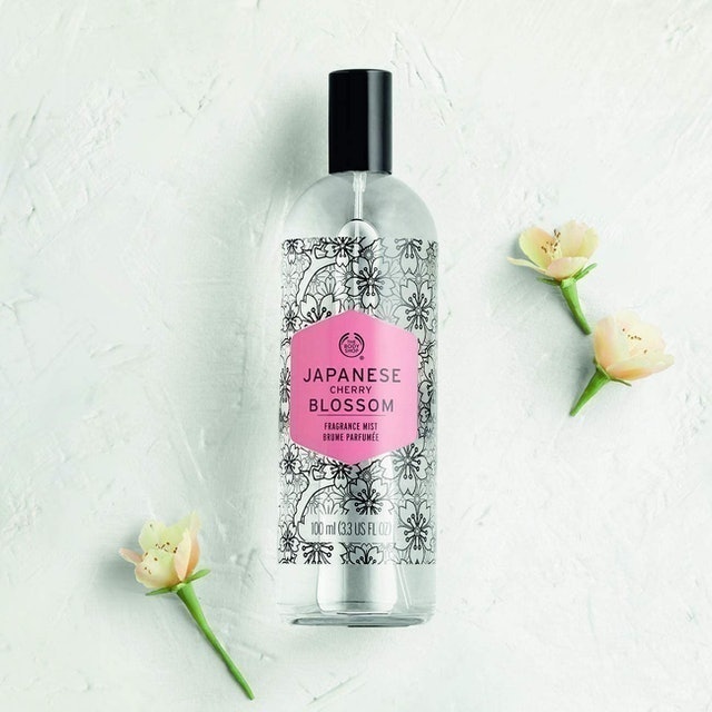 Japanese Cherry Blossom Fragrance Mist 2