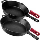 10 Best Cast Iron Pans UK 2024 | Staub, Lodge and More 5