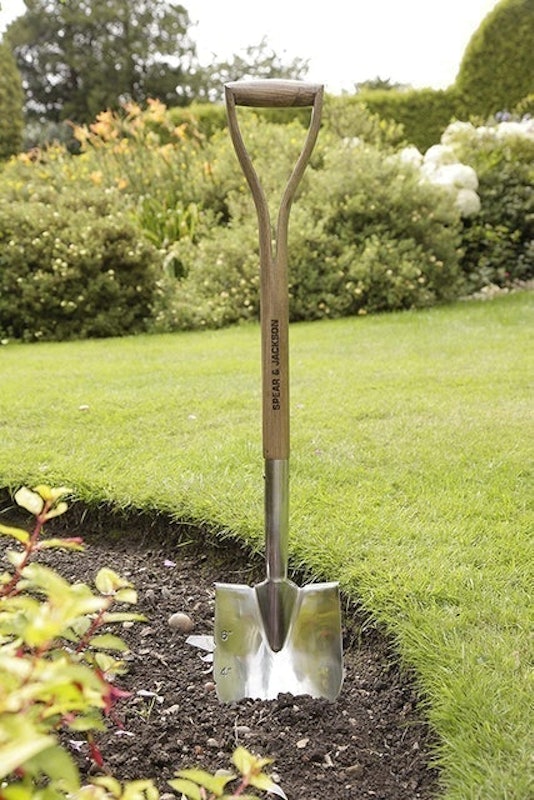 Traditional Planting Spade 2