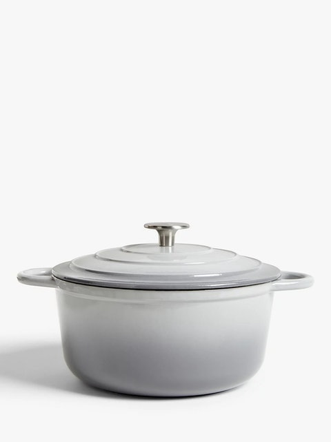 Cast Iron Round Casserole Dish 2