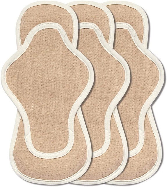 Rael Organic Reusable Cloth Pads 1