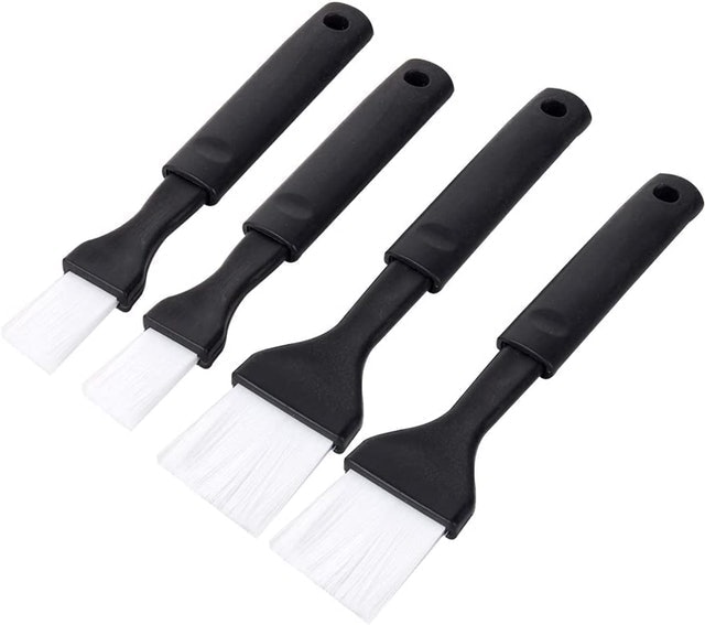 10 Best Pastry Brushes UK 2024 | OXO, KitchenCraft and More 3