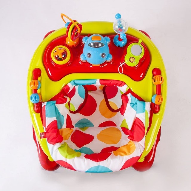 Baby Go Round Twist Spot Walker 2
