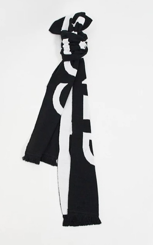 Oversized Scarf with Print 1
