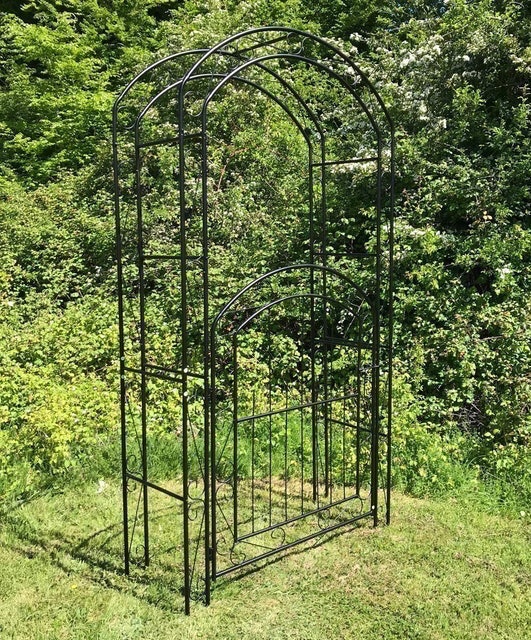Windsor Garden Arch 2