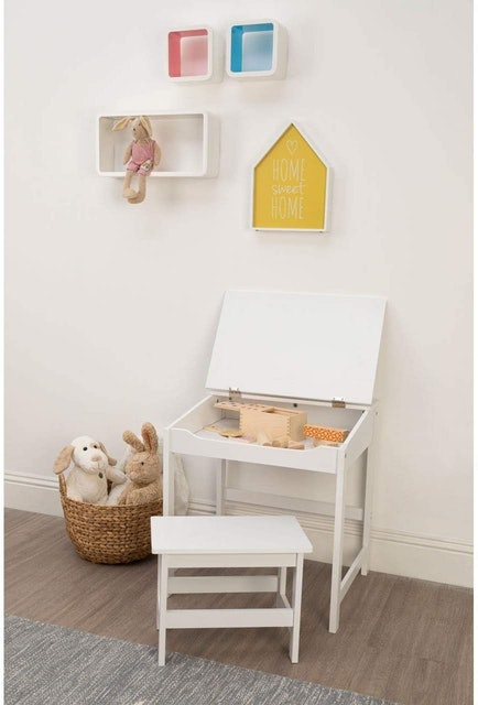 Children's Table and Chair Set 2