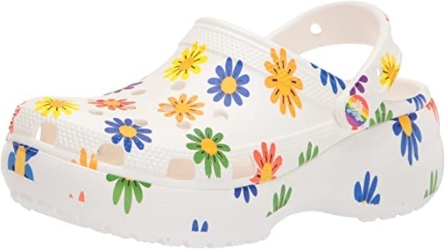 10 Best Crocs UK 2024 | Bae Clog, Brooklyn Wedge and More 2