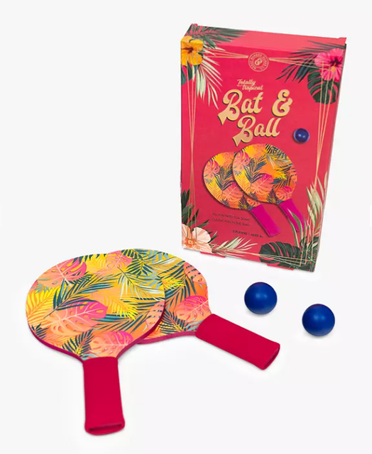 10 Best Beach Toys UK 2024 | Spades, Buckets, Cameras for Kids and More 5