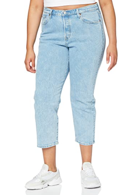 10 Best Jeans for Curvy Women 2024 | UK Wardrobe Concierge Reviewed 4