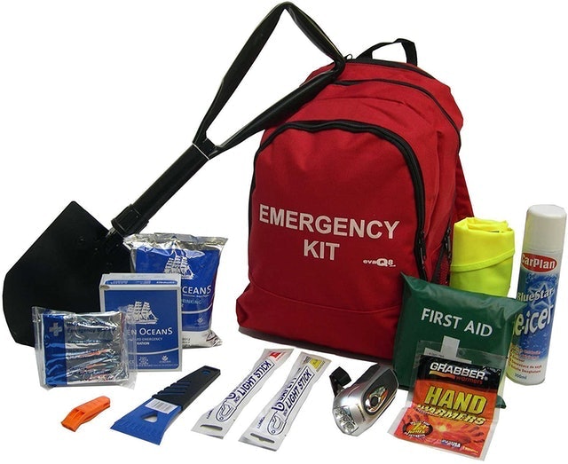 Deluxe Winter Car Survival Kit 1