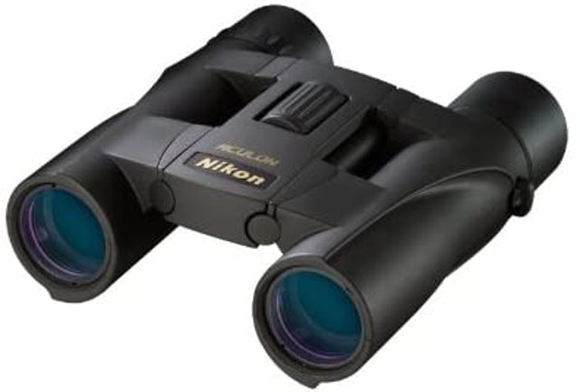 10 Best Birdwatching Binoculars UK 2024 | Nikon, Bushnell and More 5