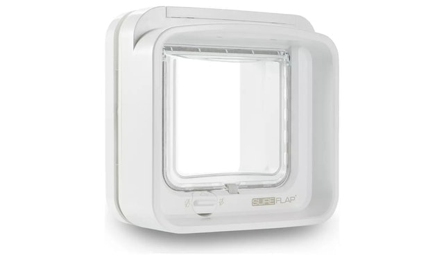 10 Best Cat Flaps UK 2024 | SureFlap, PetSafe and More 2