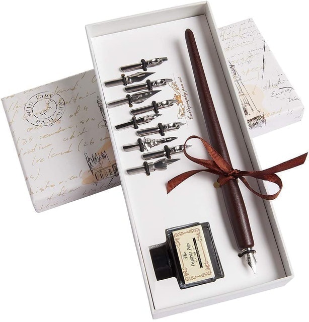 9 Best Calligraphy Pens UK 2024 5