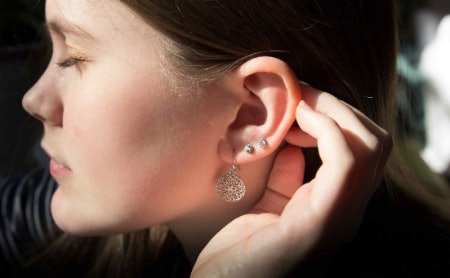 Opt For Hypoallergenic Materials Like Gold, Silver and Titanium