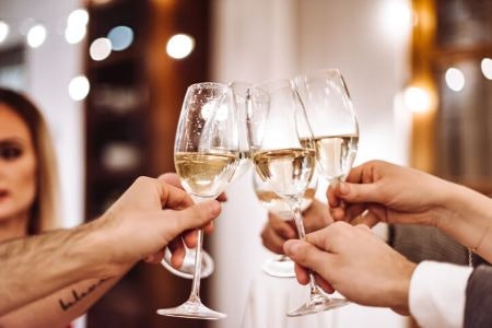 Sake Usually Contains No More Than 14%-16% ABV : Opt For a Sparkling Sake for a Lower Alcohol Content Around 5 - 8%