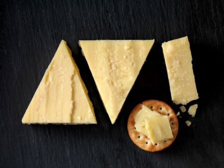 Pick Crackers That Compliment Your Cheese: Pair Crispbreads With Brie, or Oat Cakes With Blue Cheese