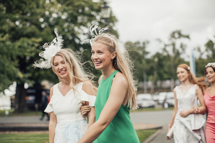 Think About Your Height and Face Shape If You Want Your Fascinator to Enhance Your Features