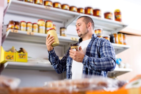 Check the Sugar and Salt Content ― Ideally a Jar Should Contain No More Than 1 G of Salt & Less Than 7 G of Sugar per 100 G