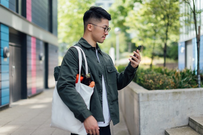 Phone Size Can Inhibit Usability, Choose Wisely