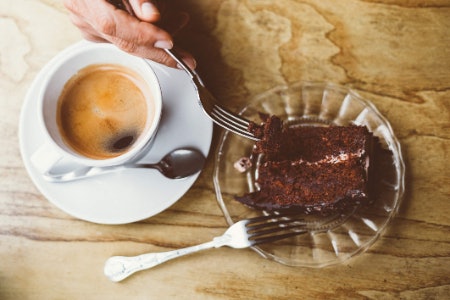 Note How Long the Cake Can Be Stored to Avoid Waste and Consider Freezable Products for Convenience